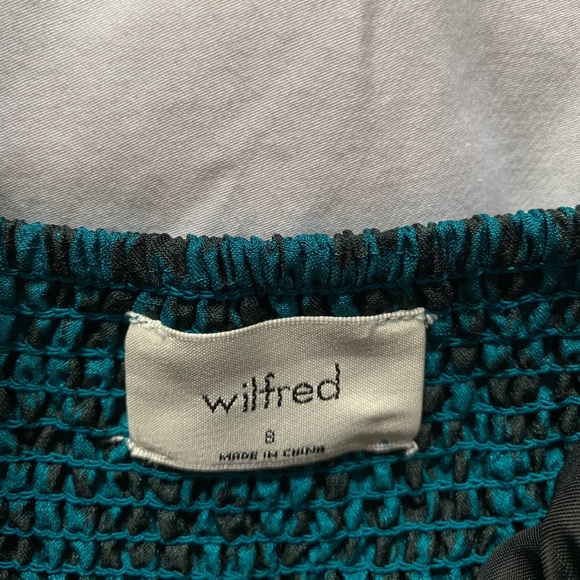 Aritzia Rhapsody Blouse - Picture 3 of 3